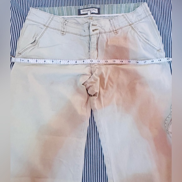 Vintage Abercrombie and Fitch, slightly flared at the bottom size 10 - Picture 10 of 10